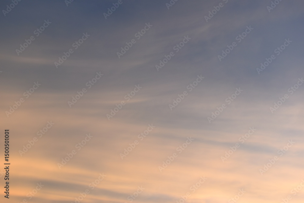 Obraz premium beautiful golden sky and white cloud background in springtime