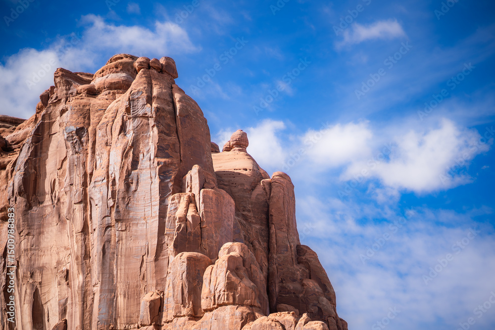 Fototapeta premium Red Rock Formations and Open Sky in Arches National Park, Utah -