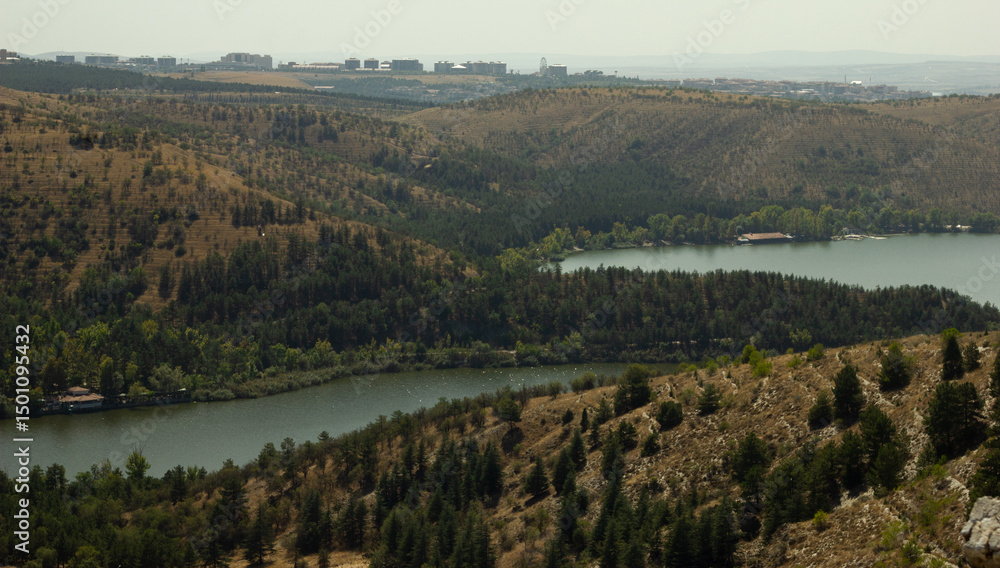 Obraz premium Eymir lake view in Ankara, Turkey