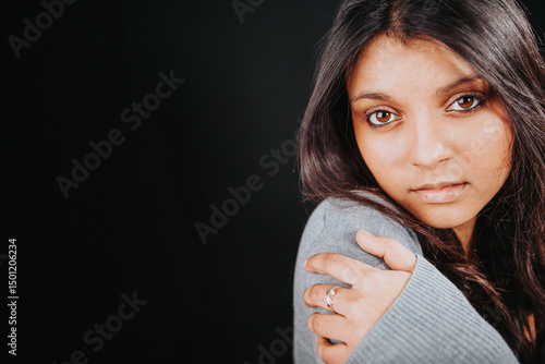 Foto Brown Eyed Shyness