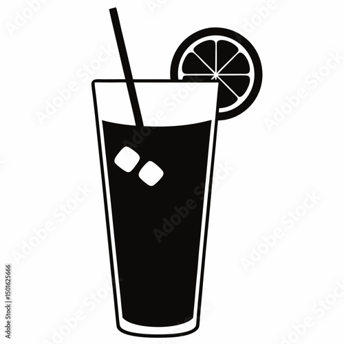 glass of cola with ice