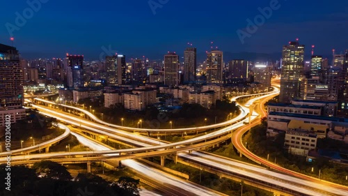 Wallpaper Mural Metropolitan Movement: 4K Timelapse of Busy City Traffic at Night Torontodigital.ca