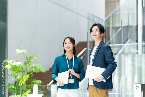Quadro su tela オフィスで働く若いエンジニア　撮影協力:スカパー東京メディアセンター