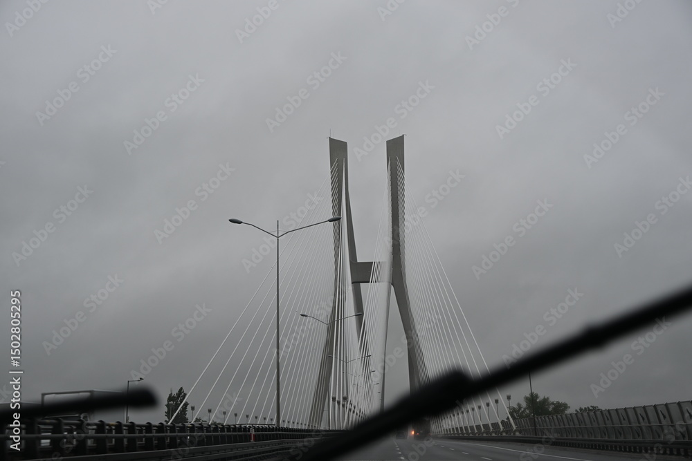 Naklejka premium filar i przęsło mostu Rędzińskiego Wrocław Polska