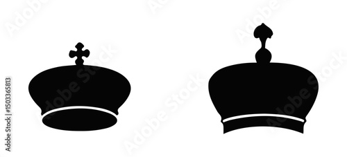 Set Hand drawn crown silhouette