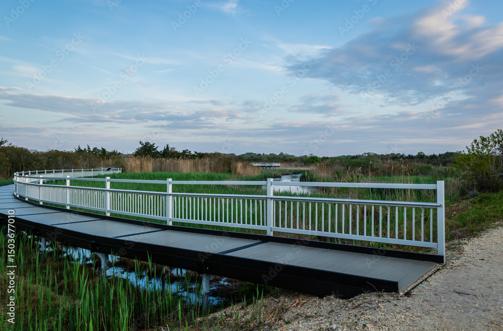 Naklejka premium Cape May Meadows, NJ, Nature Center sunrise in May