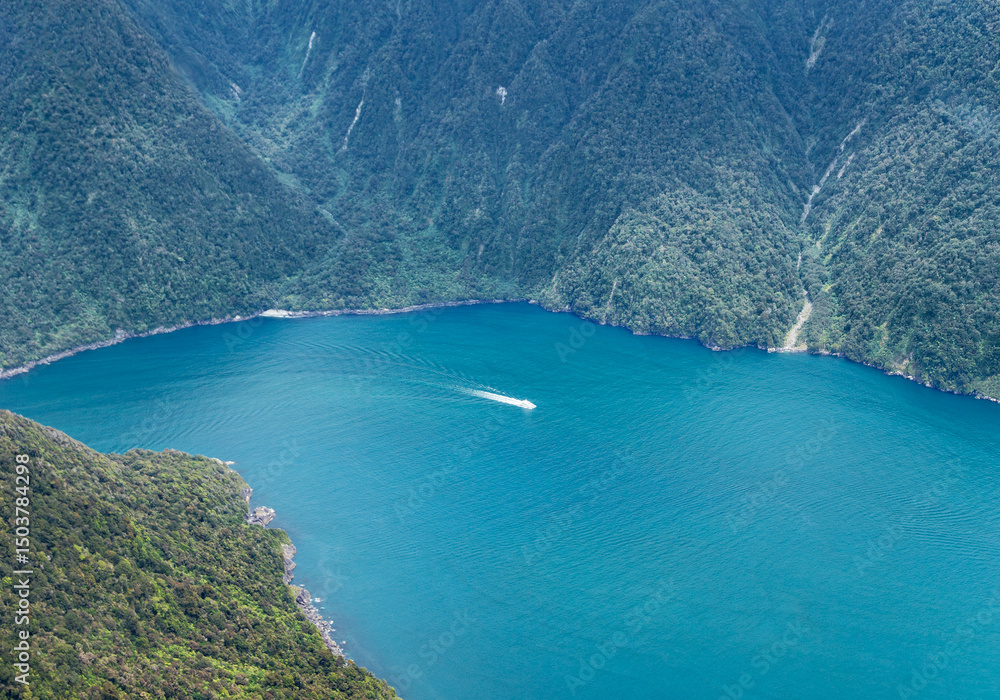 Obraz premium Milford Sound, South Island, New Zealand, Oceania.