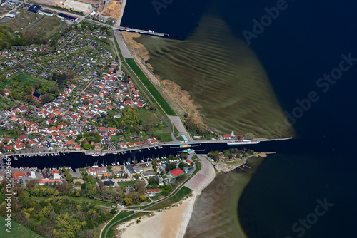 Greifswald, Ortsteil Wieck, Muendung des Flusses Ryck in die Ostsee, Mecklenburg-Vorpommern, Deutschland, Luftbild aus Kleinflugzeug
