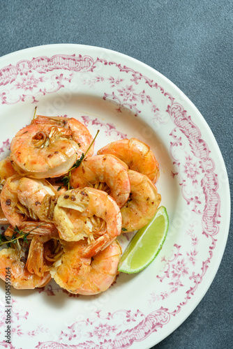 fried langoustines with lemon