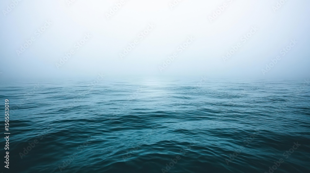 Obraz premium Misty Sea Horizon