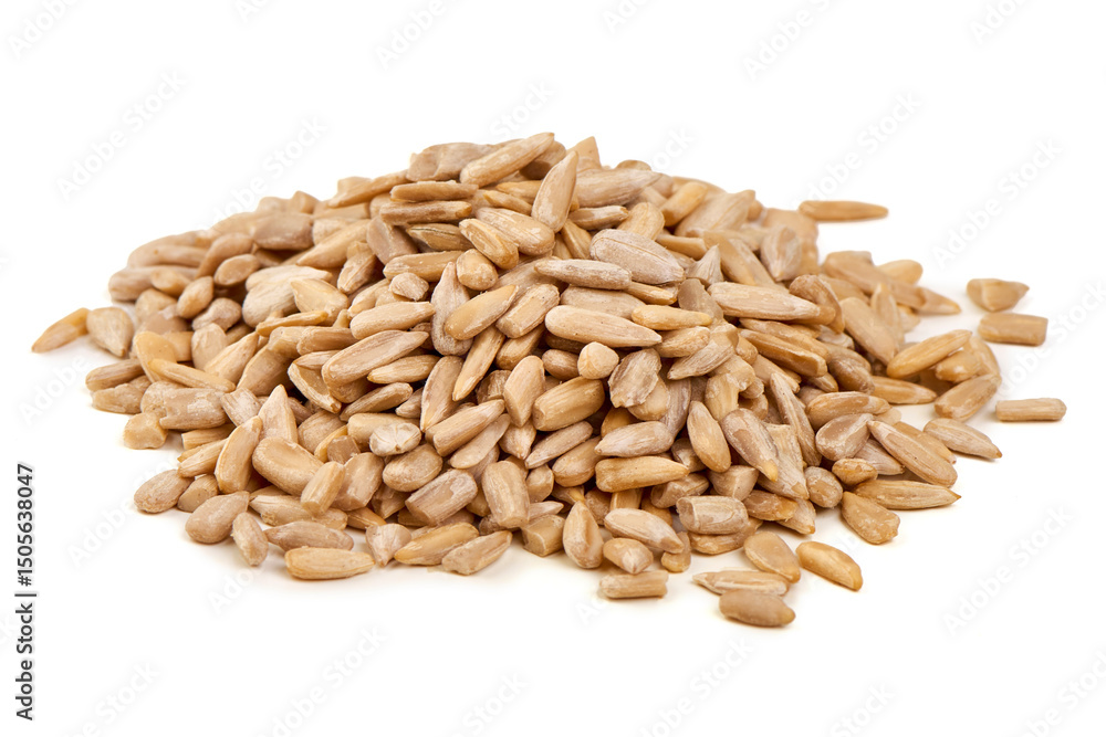 Obraz premium Raw Sunflower Seeds Pile Isolated on White Background