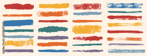 Hand drawn retro vintage underline chalk pencil crayon stroke smears textured lines. Highlight grunge doodles childish elements isolated on white background. Underline scrapbook decoration set.