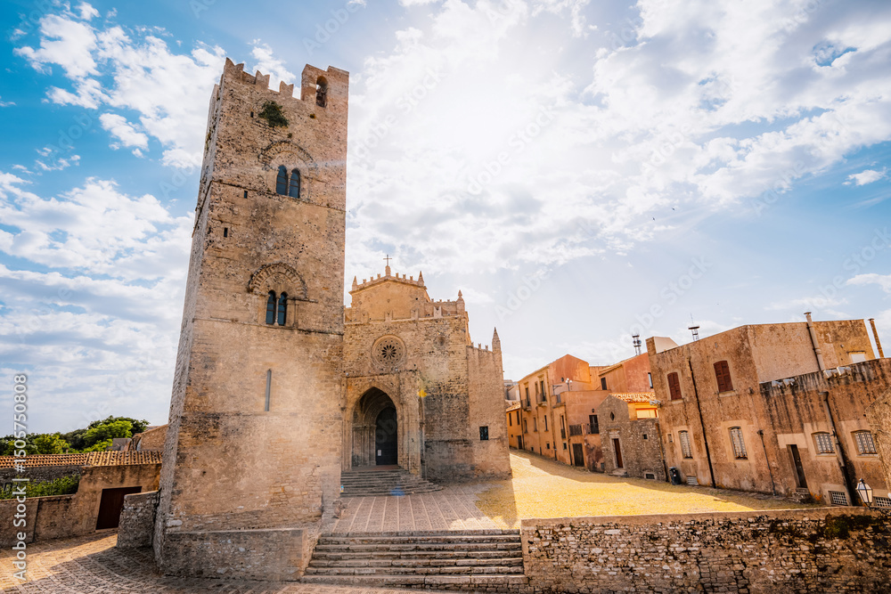 Obraz premium Cathedral of Erice, Santa Maria Assunta, Chiesa Madre in Erice, province of Trapani. Sicily, Italy