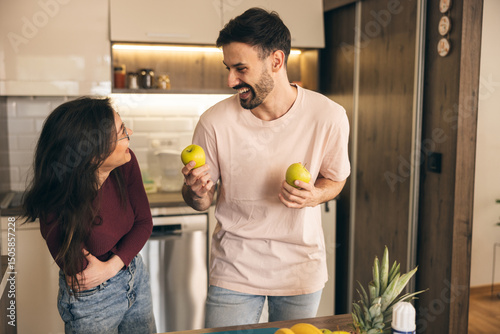 Foto Couple Enjoying Time Together