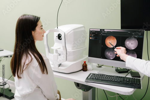 Obraz na plátně Detailed eye image for diagnosing glaucoma, macular degeneration, and vision issues