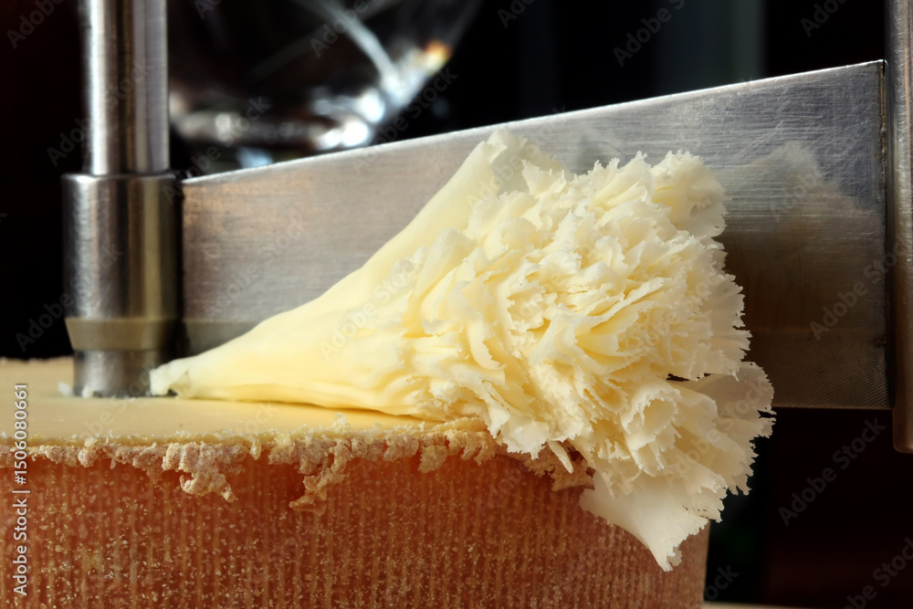 Ταπετσαρία Rosette Closeup of Swiss Cheese Tete de Moine - low key tone