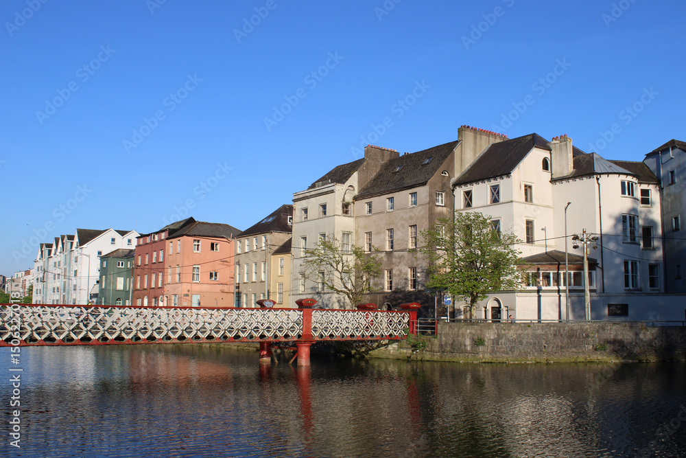Obraz premium Center city Cork, Ireland and the River Lee with a bridge