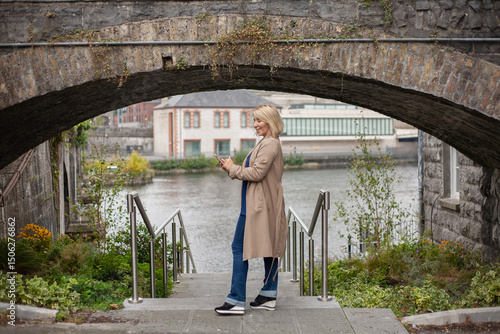 middle aged business Women in Focus