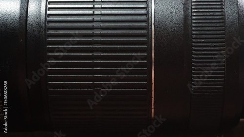 The camera grid looks overused as there are many scratches but still has sharp lines.