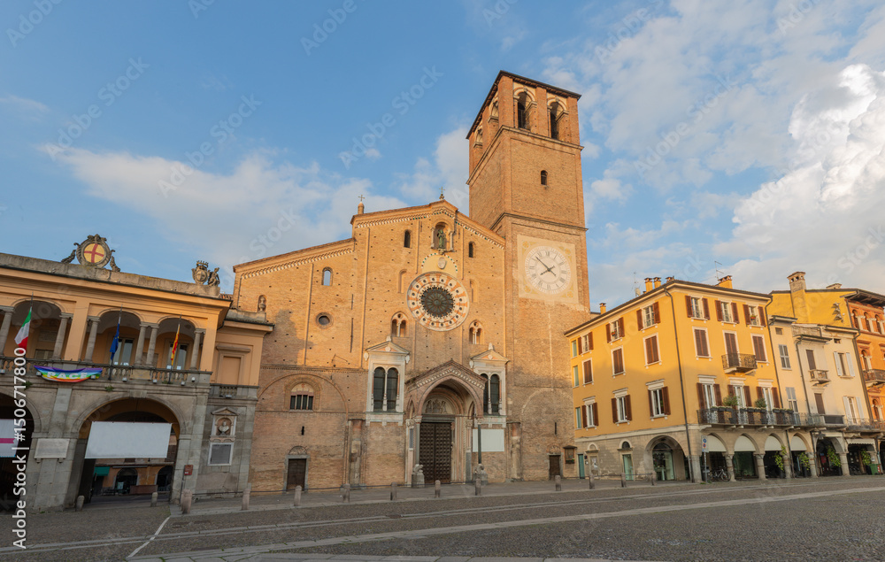 Fototapeta premium Lodi - The Duomo - cattedrale della Vergine Assunta