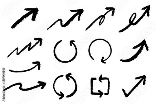 シンプルな手書きの矢印セット 筆　黒　ベクター