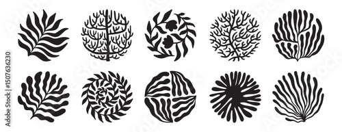 Round organic flower elements set. Trendy circle floral coral shapes and wavy curves. groovy outlines and naive art blossom boho decor