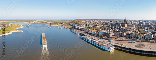 Obraz na płótnie Aerial panorama from the historical city Nijmegen with the Stevens church in the Netherlands w salonie