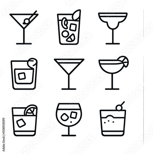 Cocktail Icon Grid. Outline icon set of cocktails: martini glass, mojito, margarita, old fashioned, cosmopolitan, daiquiri,
