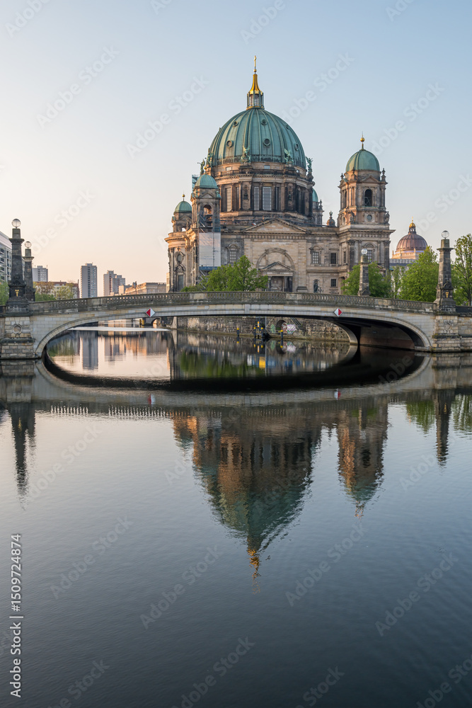 Fototapeta premium The Cathedral and the Museum Island in Berlin just after sunrise