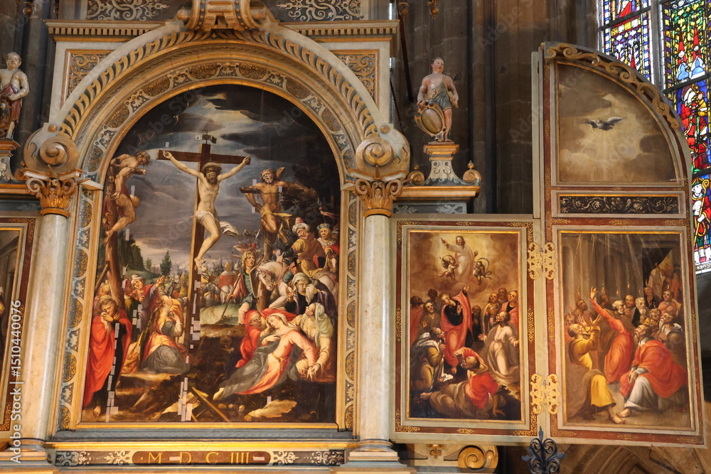Obraz premium Ancient church decoration