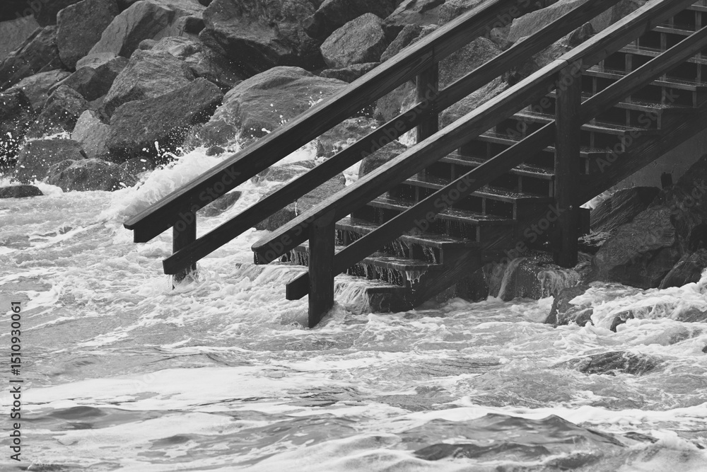 Fototapeta premium Stairs in ocean