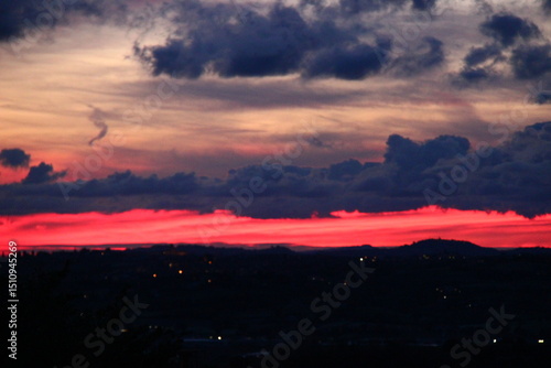Tramonto nuvoloso