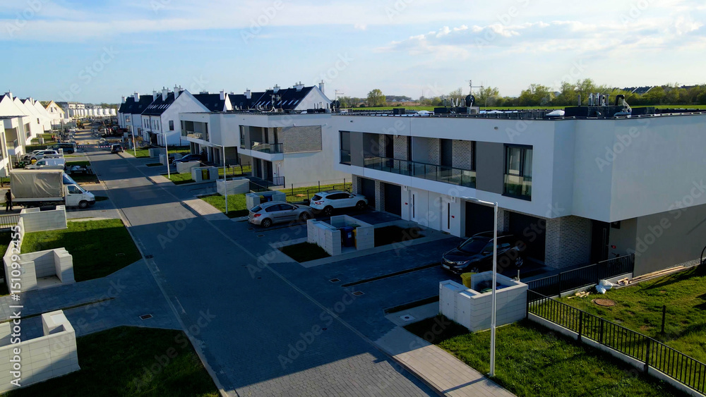 Fototapeta premium Modern area houses streets townhouse nature city