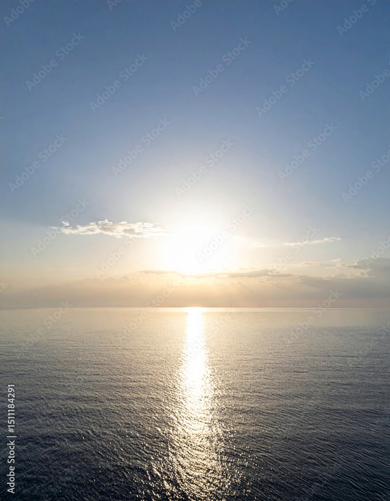 Naklejka premium Beautiful sunrise, wonderful seascape - 아름다운 일출 (해돋이), 멋진 바다 풍경