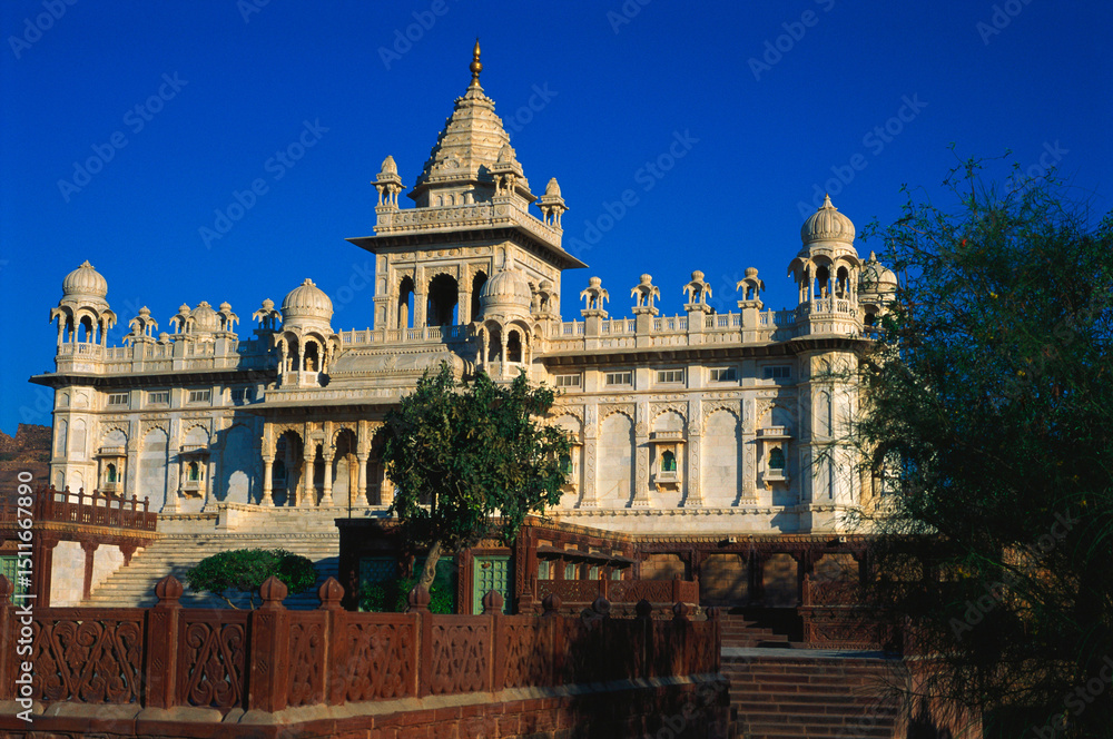 Fototapeta premium indian old palace mahal mansion India