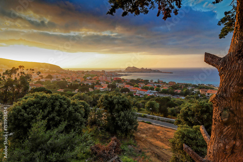 L'ile Rousse at dusk