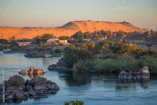 Fototapete Morning in Aswan, Egypt, Nile