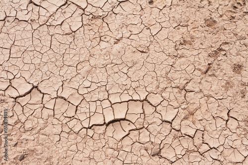 Fotografía dry cracked earth