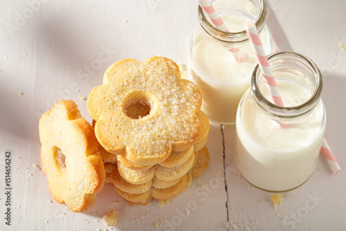 Crunchy and tasty butter co...