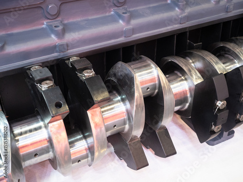 Heavy-duty metal crankshaft...