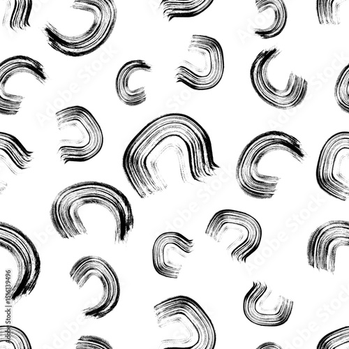 Seamless pattern with sketch circles shape