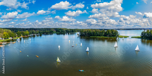 Fototapeta Naklejka Na Ścianę i Meble -  Dadaj – jezioro morenowe na Pojezierzu Mrągowskim w województwie warmińsko-mazurskim,