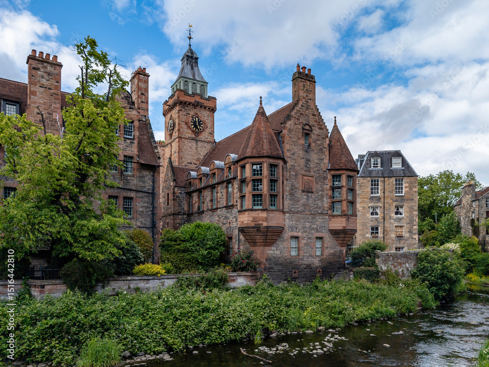 Naklejka premium A view across the Water of Leith of Well Court at Dean Village, Edinburgh, Scotland, United Kingdom