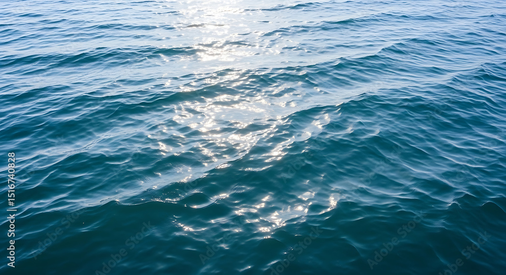 Fototapeta premium Sunlight shimmering on the ocean surface