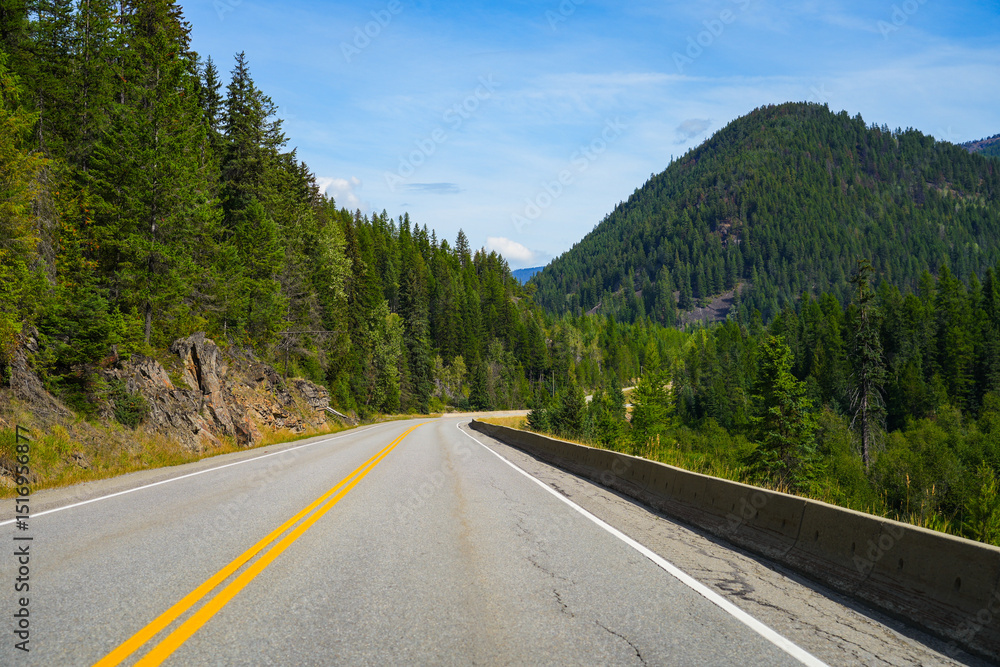 Fototapeta premium Crowsnest Highway near Cranbrook in British Columbia, Canada