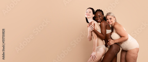 Tablou pe pânză Happy multi-ethnic women with different beauty types posing in underwear togethe