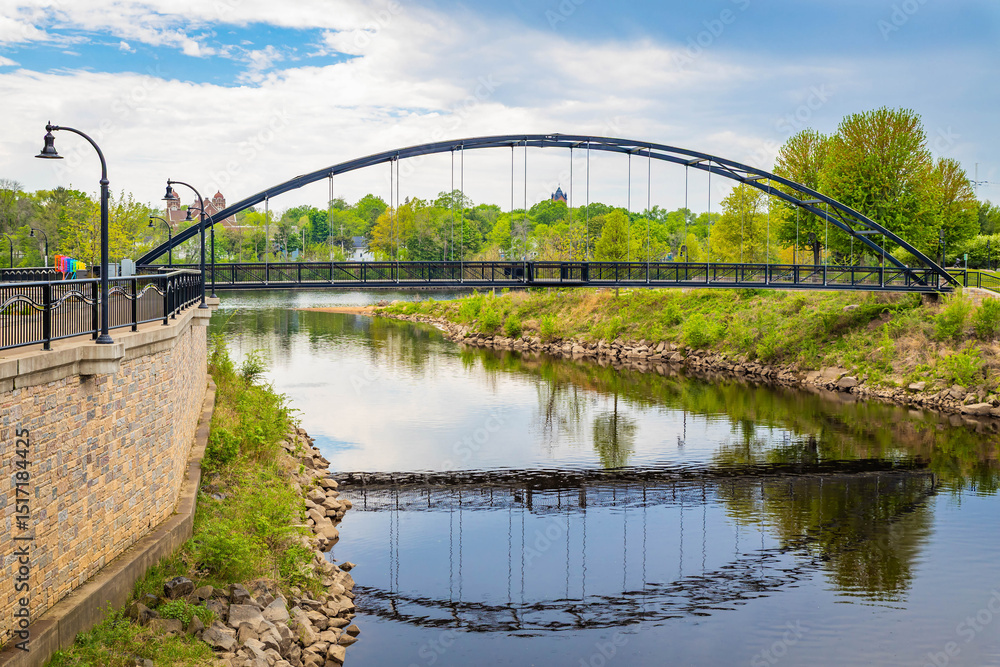 Fototapeta premium Phoenix Park Footbridge over Chippewa River in Eau Claire