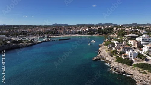 Wallpaper Mural Faro del Morro de la Carabassa en Porto Cristo, Mallorca, Islas Baleares Torontodigital.ca