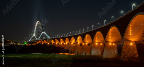 Oversteek (Nijmegen)  at high water of de Waal during night.