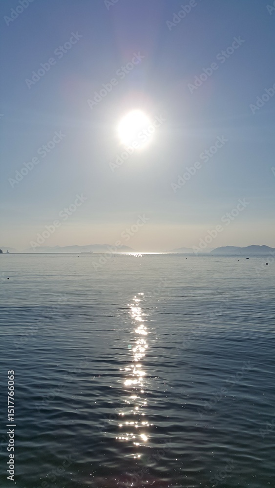 Fototapeta premium sunset over the sea